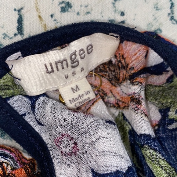 Umgee floral babydoll dress size medium - Picture 6 of 7